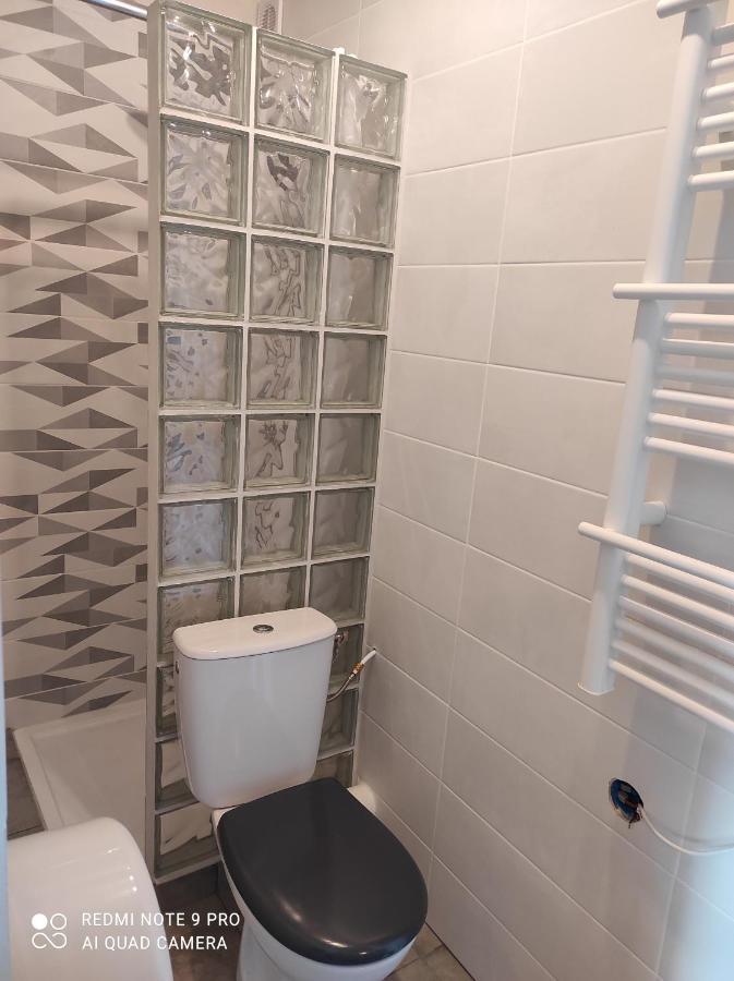 studio 2 personnes coté ouest Questembert Extérieur photo